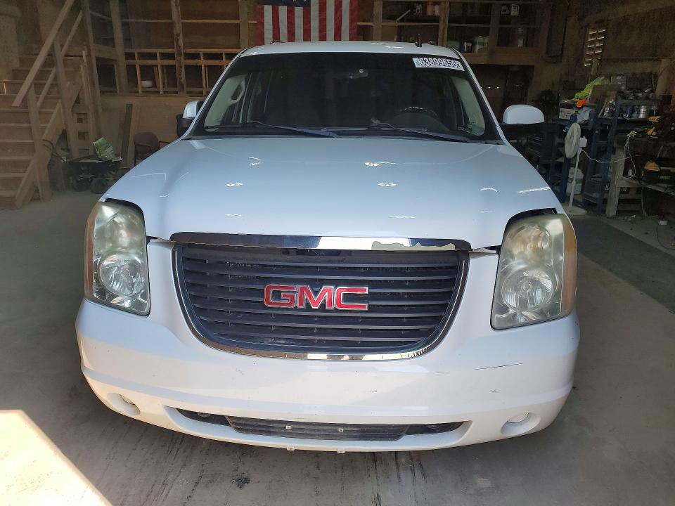 63899656 :رقم المزاد ، 1GKS2AE07BR270461 vin ، 2011 Gmc Yukon مزاد بيع