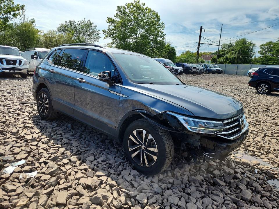 2022 Volkswagen Tiguan მანქანა იყიდება აუქციონზე, vin: 3VV0B7AX6NM169881, აუქციონის ნომერი: 65658656
