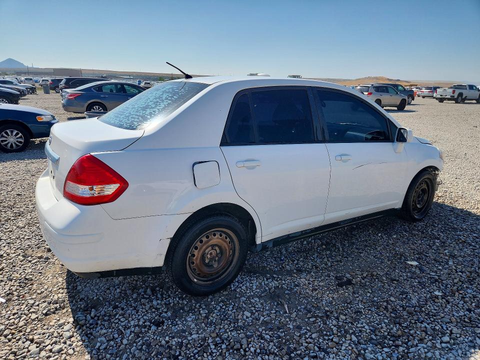 63543516 :رقم المزاد ، 3N1BC1AP8BL460517 vin ، 2011 Nissan Versa مزاد بيع