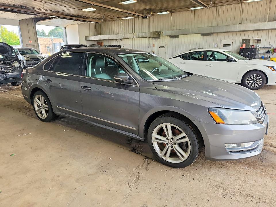 Продажа на аукционе авто 2014 Volkswagen Passat, vin: 1VWCN7A34EC021291, номер лота: 64982826