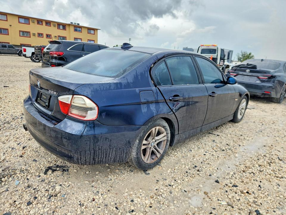 64286386 :رقم المزاد ، WBAVA37548NL43590 vin ، 2008 Bmw 328 مزاد بيع