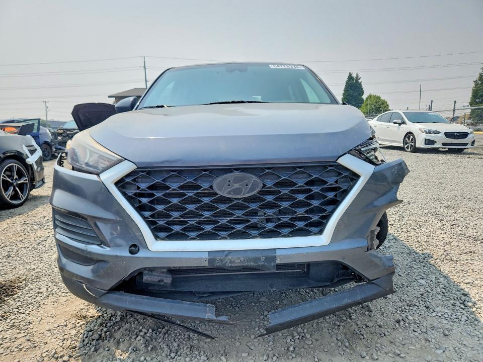 2019 Hyundai Tucson მანქანა იყიდება აუქციონზე, vin: KM8J23A48KU910424, აუქციონის ნომერი: 64228336