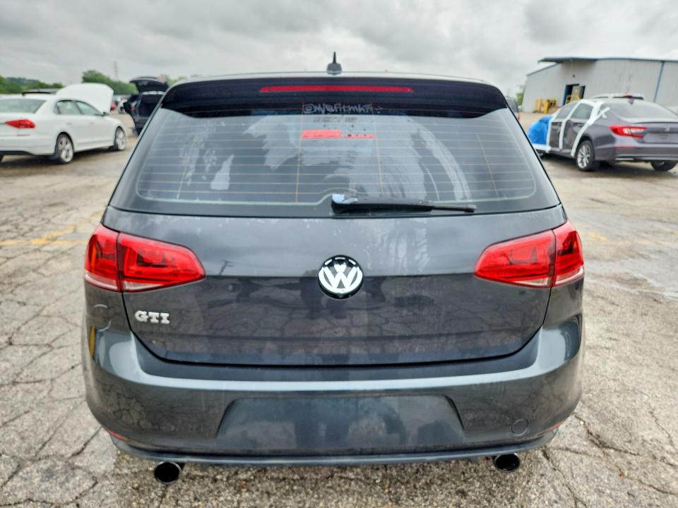 Продажа на аукционе авто 2015 Volkswagen Gti, vin: 3VW4T7AU8FM001189, номер лота: 64546356