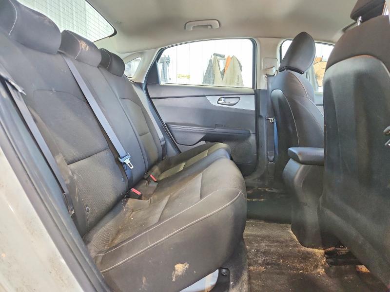 2021 Kia Forte მანქანა იყიდება აუქციონზე, vin: 3KPF24AD4ME395231, აუქციონის ნომერი: 65925466