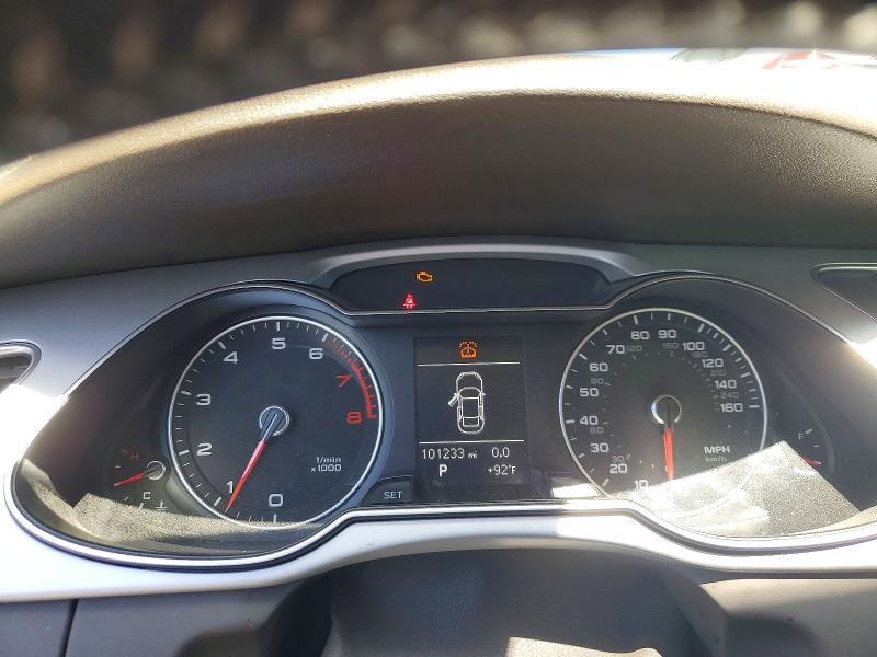 Продажа на аукционе авто 2015 Audi A4, vin: WAUFFAFL7FN038186, номер лота: 61947036