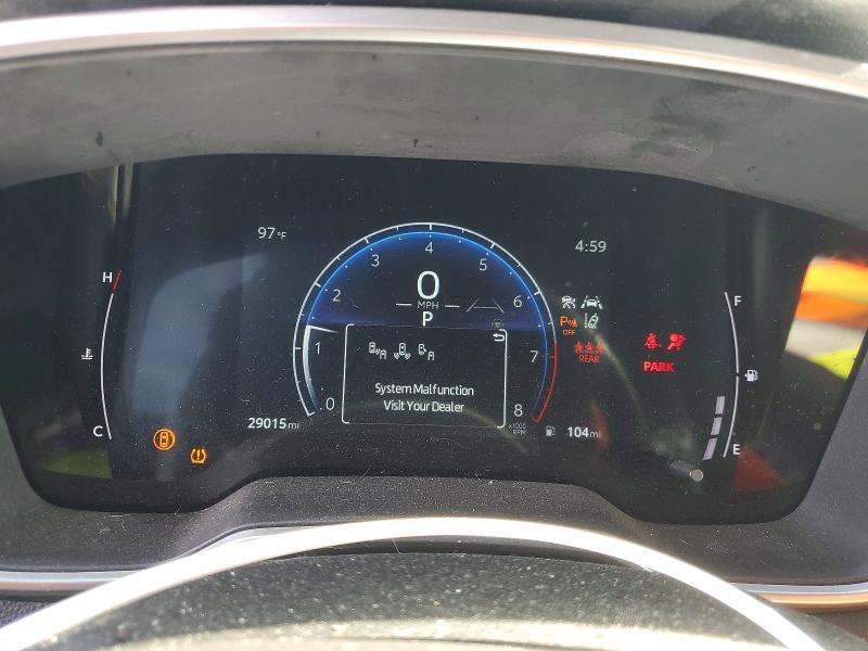 66613096 :رقم المزاد ، 7MUDAAAG1RV083678 vin ، 2024 Toyota Corolla Cross مزاد بيع