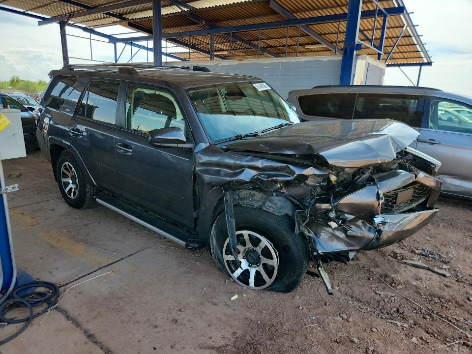 61448306 :رقم المزاد ، JTEEU5JR4P5280308 vin ، 2023 Toyota 4runner مزاد بيع