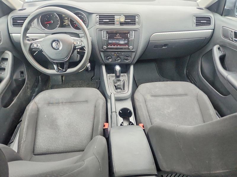 Auction sale of the 2017 Volkswagen Jetta, vin: 3VW2B7AJ4HM213834, lot number: 66192756
