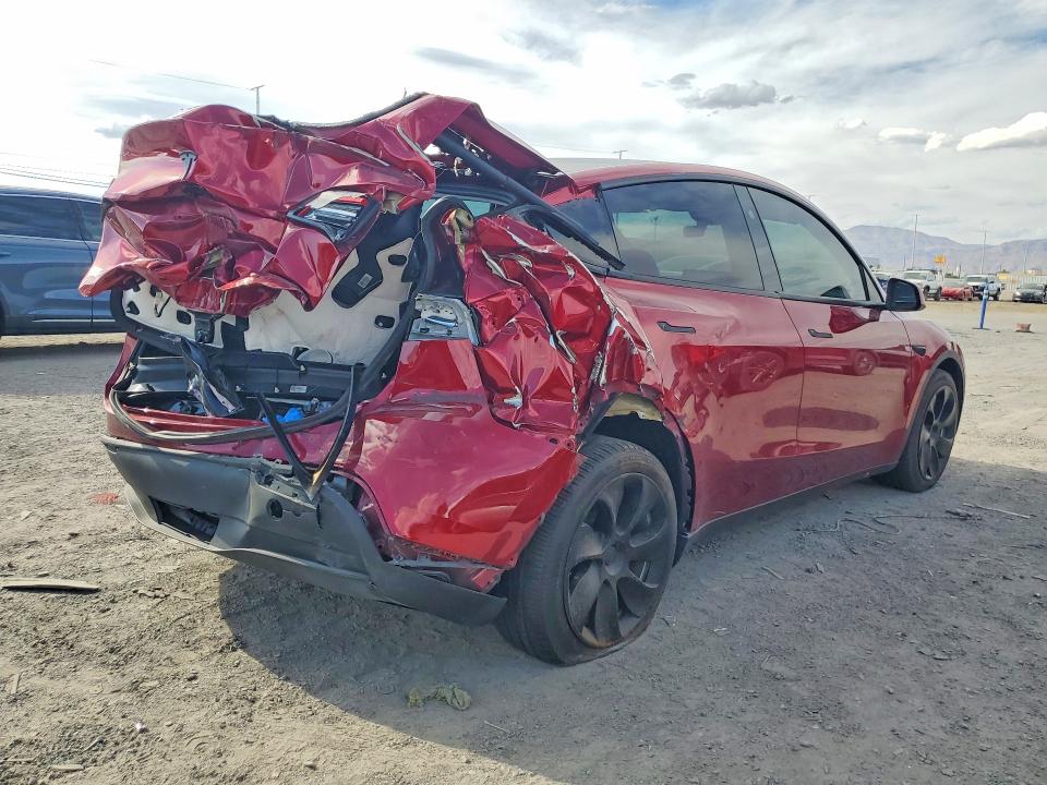 2024 Tesla Model Y მანქანა იყიდება აუქციონზე, vin: 7SAYGDEE3RA276147, აუქციონის ნომერი: 66978876