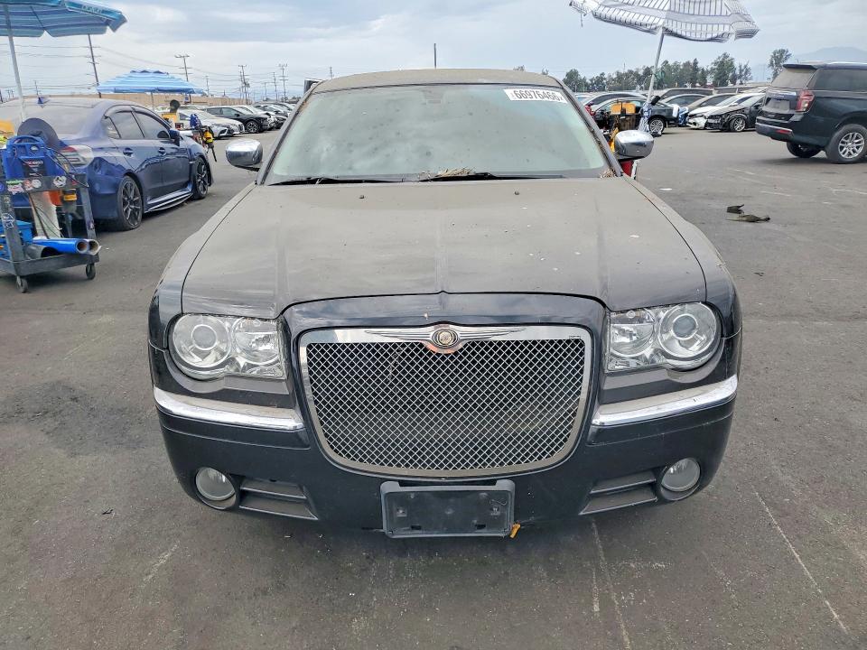 66976466 :رقم المزاد ، 2C3KA63H18H140239 vin ، 2008 Chrysler 300c مزاد بيع