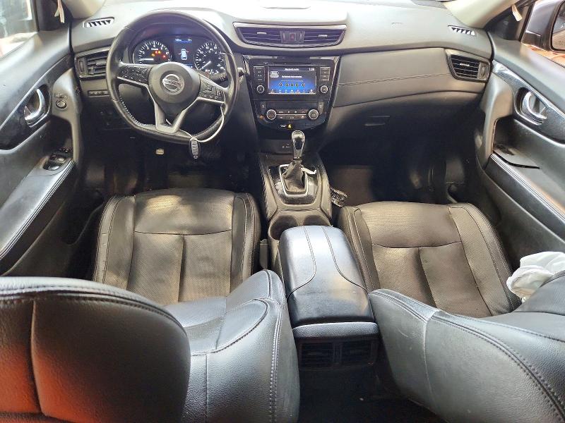 65626656 :رقم المزاد ، 5N1AT2MTXJC798885 vin ، 2018 Nissan Rogue مزاد بيع