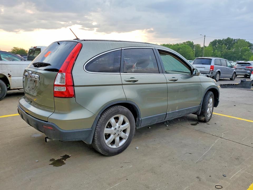 64633426 :رقم المزاد ، JHLRE38767C069637 vin ، 2007 Honda Cr-v مزاد بيع