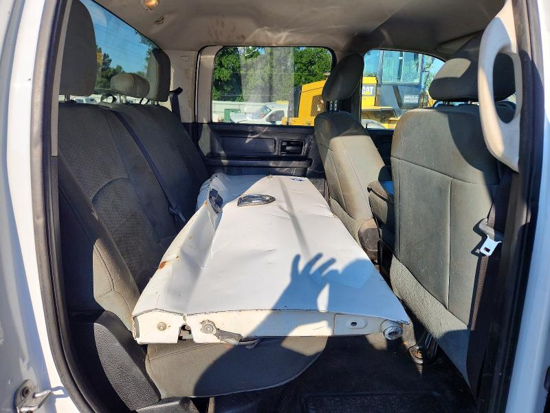 66237696 :رقم المزاد ، 3C6TR5H27FG588321 vin ، 2015 Ram 2500 مزاد بيع