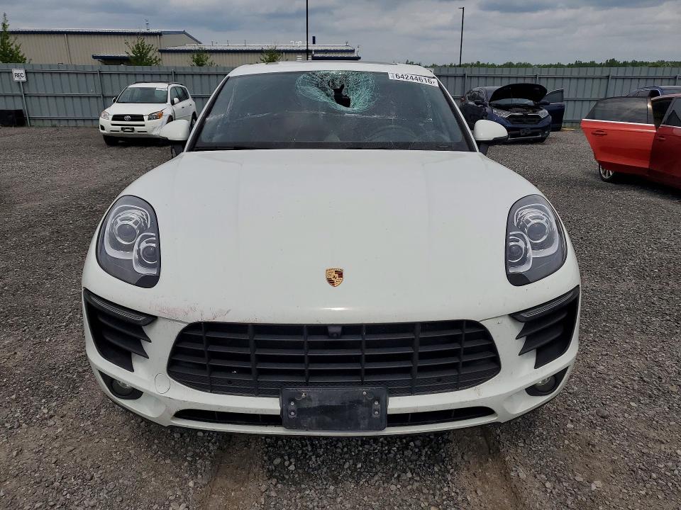 64244616 :رقم المزاد ، WP1AA2A54JLB11351 vin ، 2018 Porsche Macan مزاد بيع