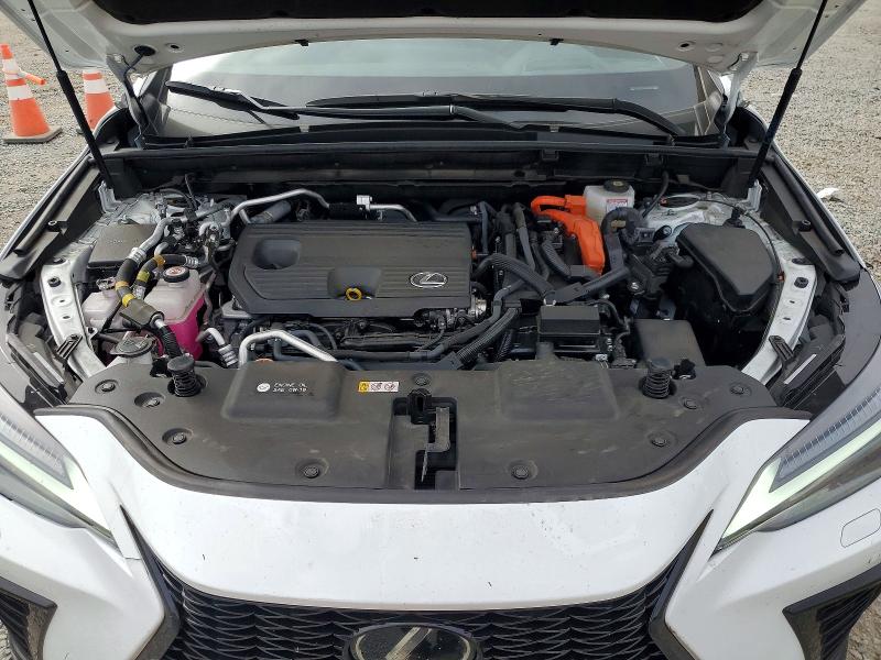 65010586 :رقم المزاد ، JTJKKCFZ4R2040512 vin ، 2024 Lexus Nx 450h+ مزاد بيع
