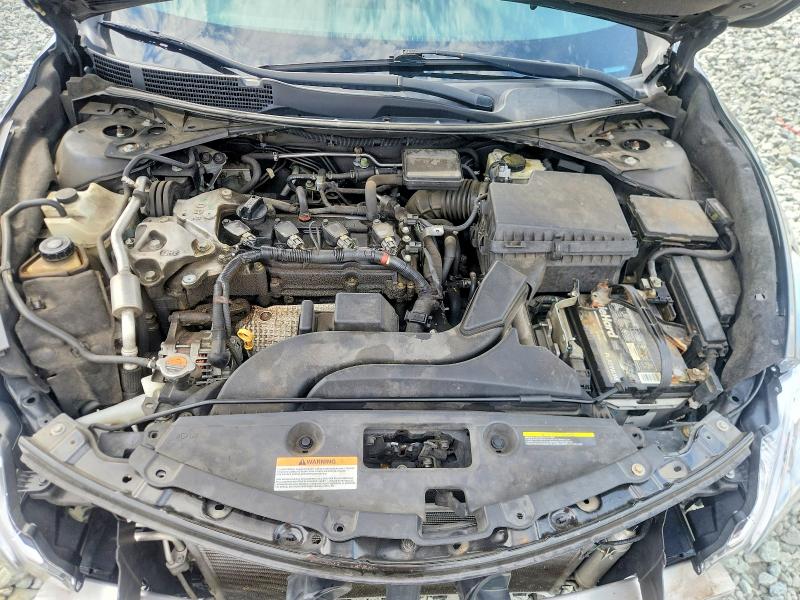 2015 Nissan Altima მანქანა იყიდება აუქციონზე, vin: 1N4AL3AP4FC591701, აუქციონის ნომერი: 67191566