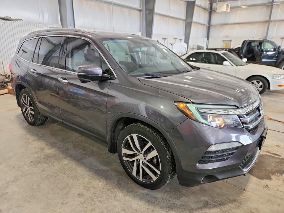 Продаж на аукціоні авто 2017 Honda Pilot, vin: 5FNYF5H91HB046449, номер лоту: 64952566