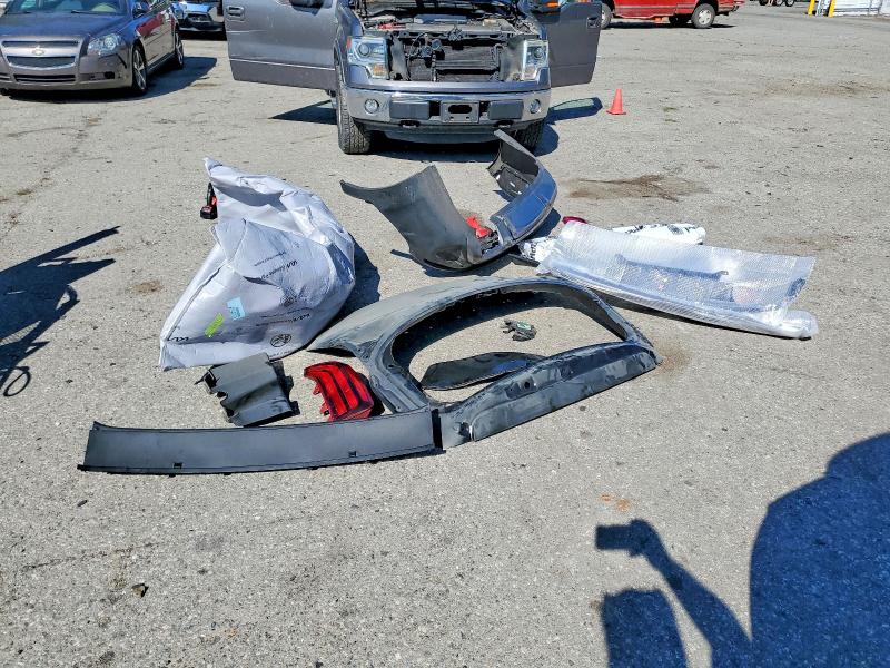 64141426 :رقم المزاد ، 5XYP6DHC2MG137234 vin ، 2021 Kia Telluride مزاد بيع