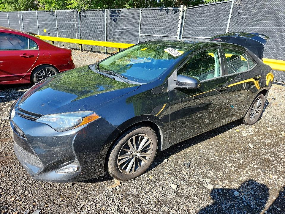 Продажа на аукционе авто 2018 Toyota Corolla, vin: 2T1BURHEXJC113964, номер лота: 64967126