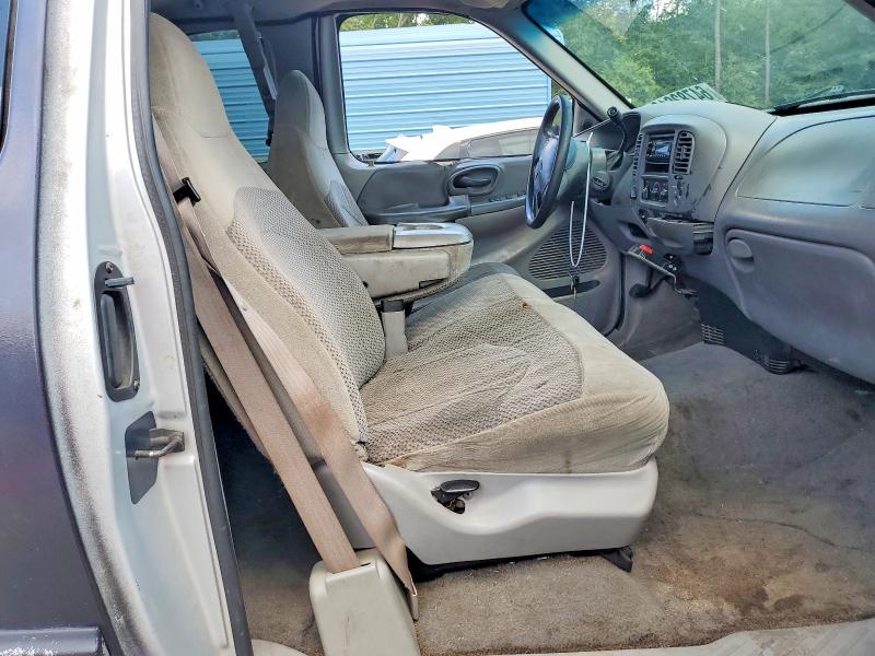 64783616 :رقم المزاد ، 1FTPX28L0XNB70182 vin ، 1999 Ford F250 مزاد بيع