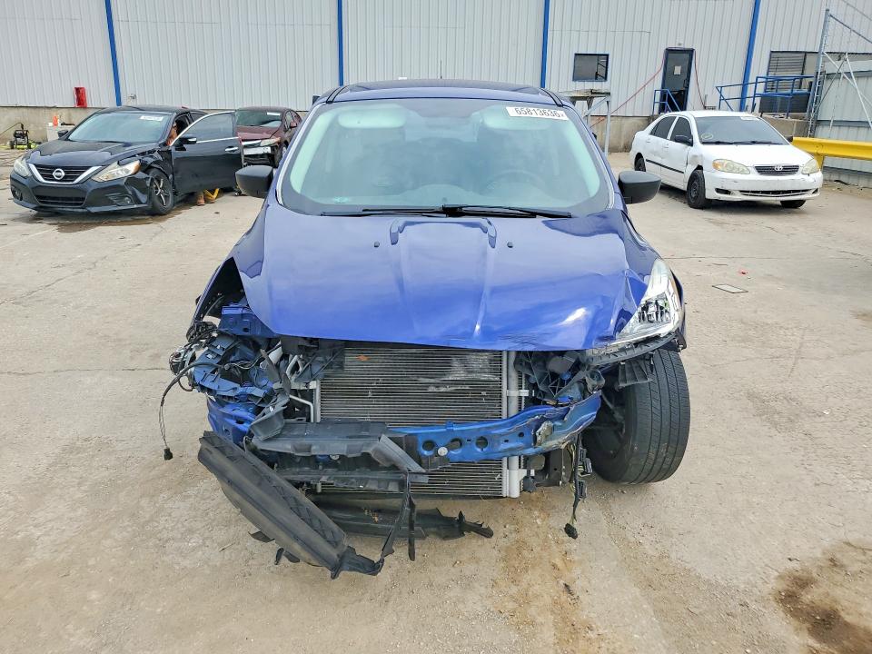 65813636 :رقم المزاد ، 1FMCU0F75GUB65868 vin ، 2016 Ford Escape مزاد بيع