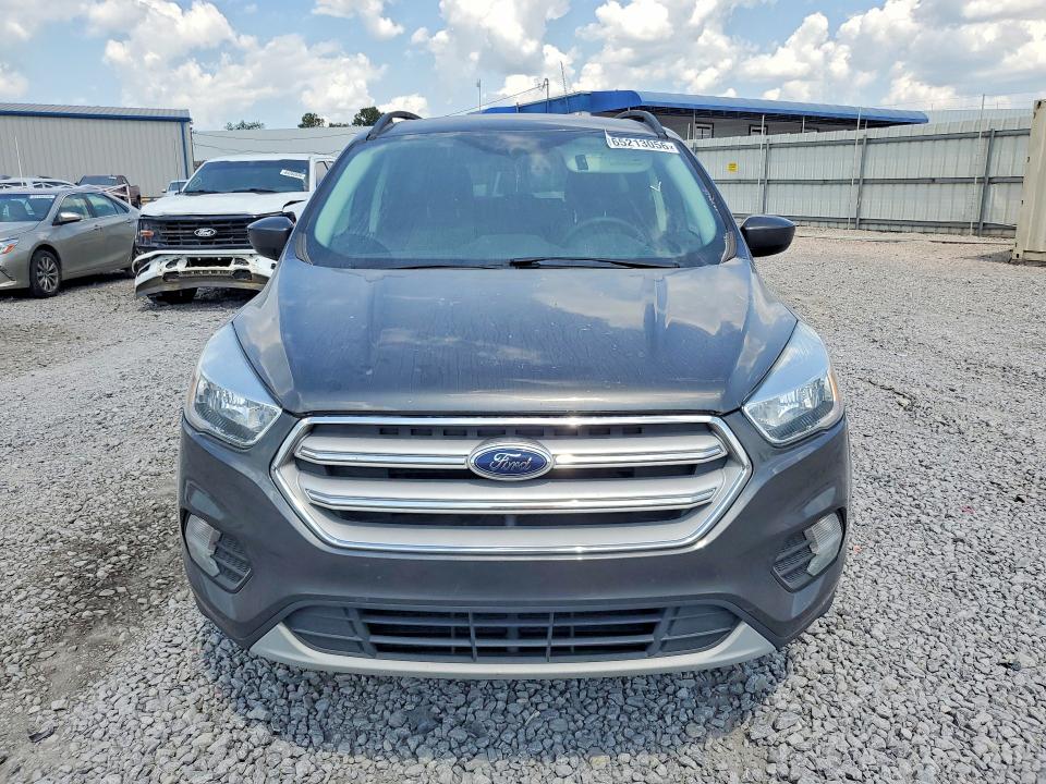 Продаж на аукціоні авто 2018 Ford Escape, vin: 1FMCU0GD5JUB40321, номер лоту: 65213056