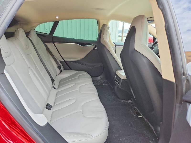 Продажа на аукционе авто 2014 Tesla Model S, vin: 5YJSA1H17EFP52263, номер лота: 64765146