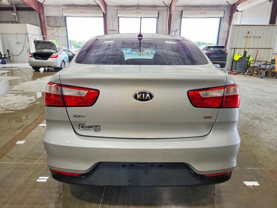 Продаж на аукціоні авто 2017 Kia Rio, vin: KNADM4A32H6028670, номер лоту: 65112666