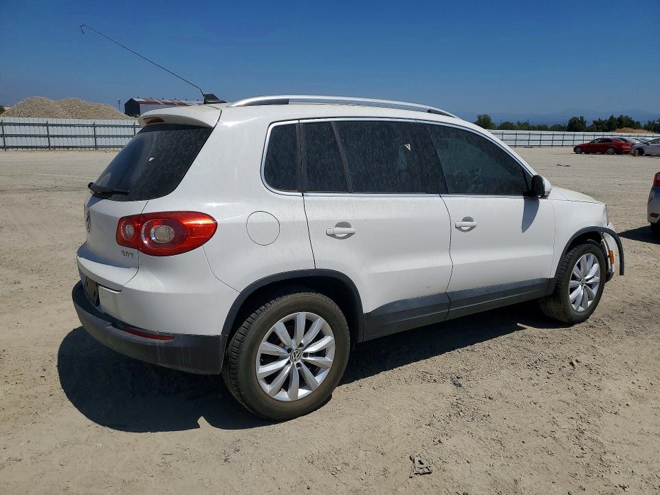 Aukcja sprzedaży 2011 Volkswagen Tiguan, vin: WVGAV7AX0BW503520, numer aukcji: 64040316
