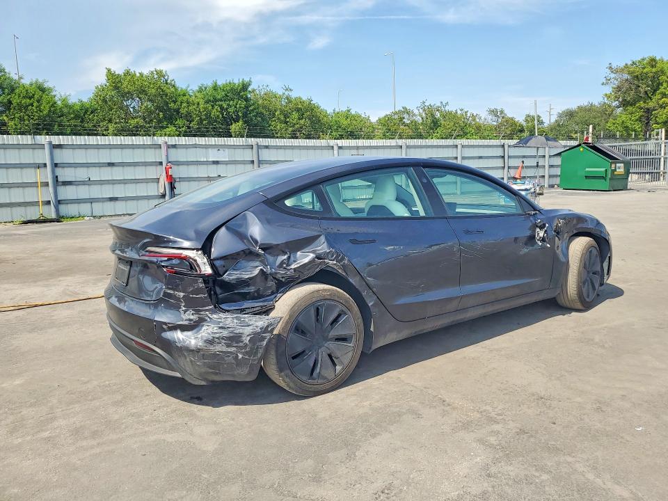 64966366 :رقم المزاد ، 5YJ3E1EA2SF942738 vin ، 2025 Tesla Model 3 مزاد بيع