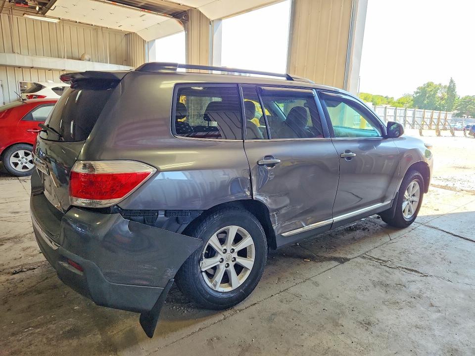 Auction sale of the 2011 Toyota Highlander, vin: 5TDZA3EH4BS010311, lot number: 66125446
