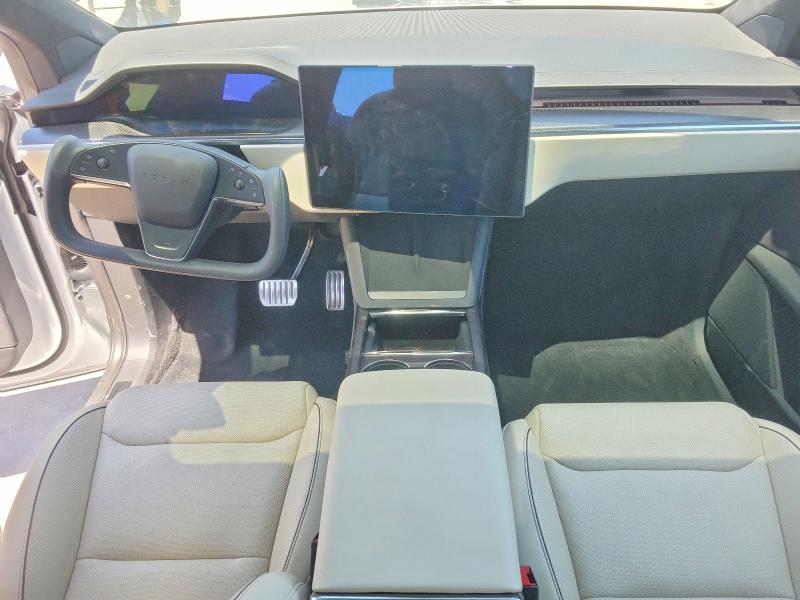 64690606 :رقم المزاد ، 7SAXCBE68TF486676 vin ، 2026 Tesla Model X مزاد بيع