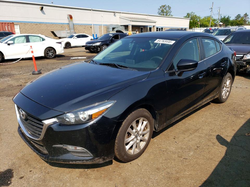 64763446 :رقم المزاد ، 3MZBN1U7XHM138044 vin ، 2017 Mazda 3 مزاد بيع