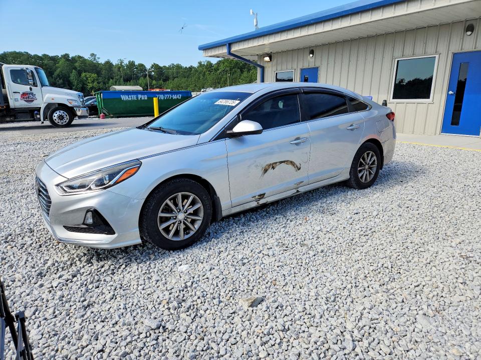 64786726 :رقم المزاد ، 5NPE24AF8JH725294 vin ، 2018 Hyundai Sonata مزاد بيع