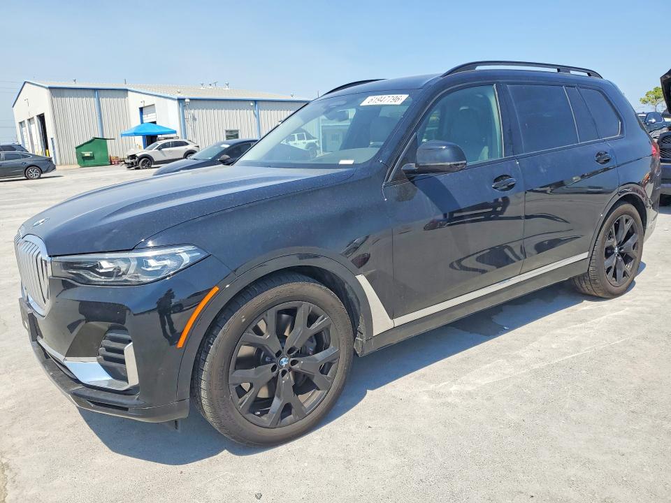 61947796 :رقم المزاد ، 5UXCW2C02N9J14750 vin ، 2022 Bmw X7 مزاد بيع