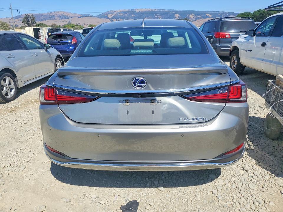 2021 Lexus Es მანქანა იყიდება აუქციონზე, vin: 58ADA1C19MU002518, აუქციონის ნომერი: 67356036