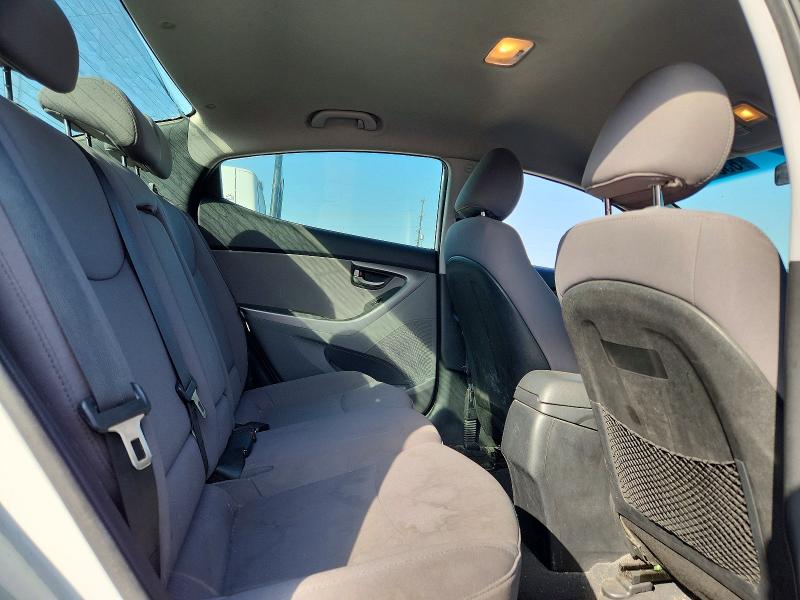 63810526 :رقم المزاد ، 5NPDH4AE4GH750722 vin ، 2016 Hyundai Elantra مزاد بيع