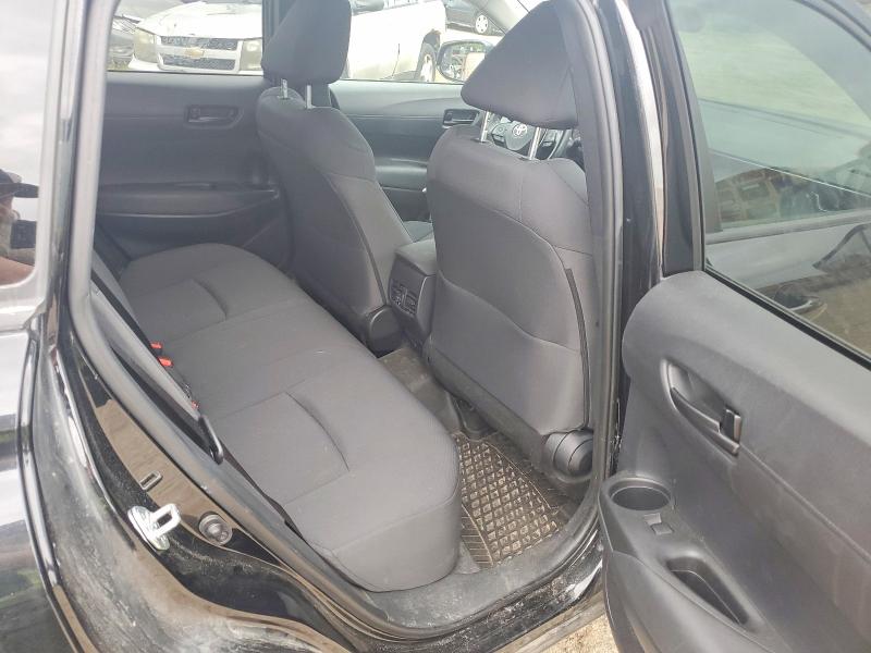 66636626 :رقم المزاد ، 7MUBAABG8NV042013 vin ، 2022 Toyota Corolla Cross مزاد بيع