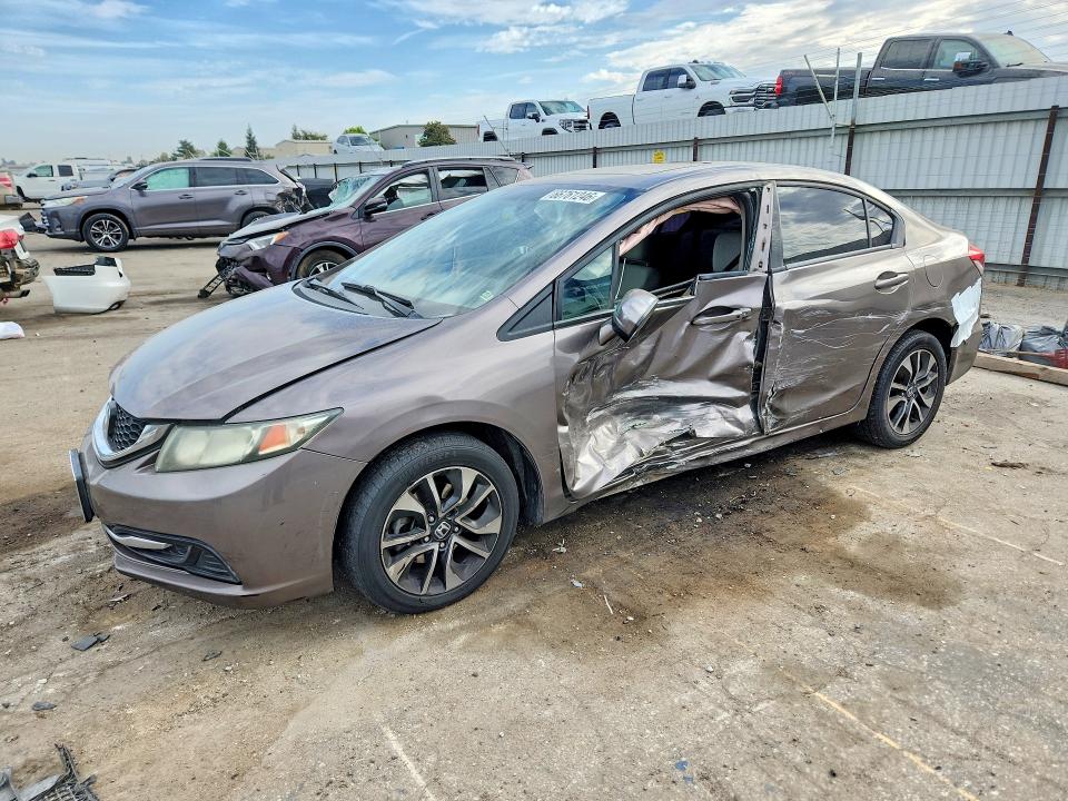 66761246 :رقم المزاد ، 19XFB2F88EE246399 vin ، 2014 Honda Civic مزاد بيع