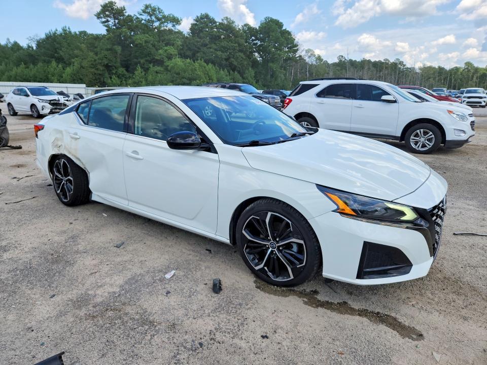 2023 Nissan Altima მანქანა იყიდება აუქციონზე, vin: 1N4BL4CV9PN345271, აუქციონის ნომერი: 64205356