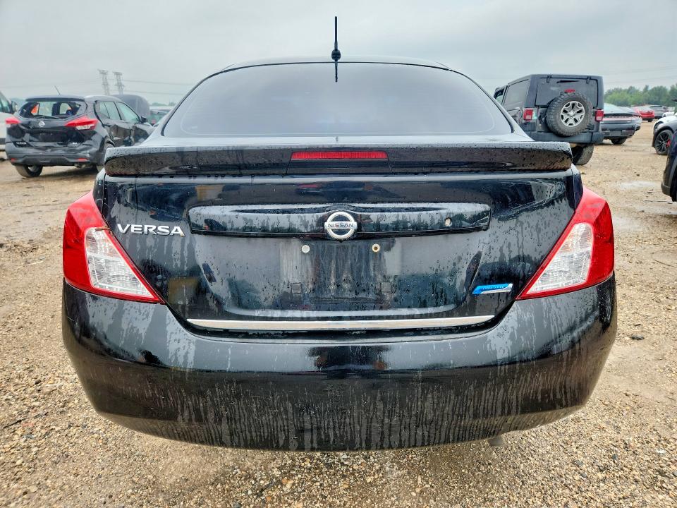 65127676 :رقم المزاد ، 3N1CN7AP7EL835240 vin ، 2014 Nissan Versa مزاد بيع