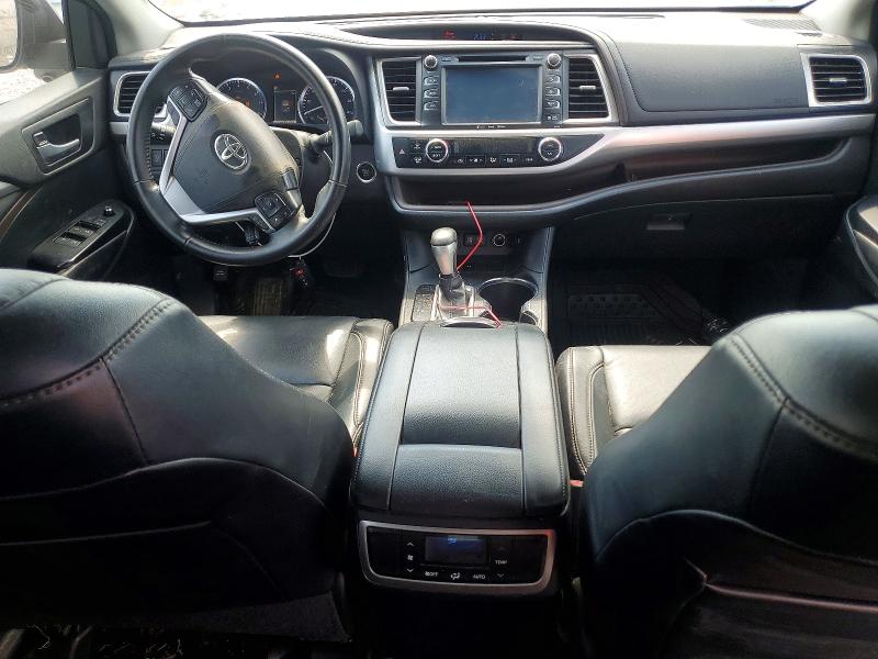 64921036 :رقم المزاد ، 5TDKZRFH6HS223751 vin ، 2017 Toyota Highlander مزاد بيع