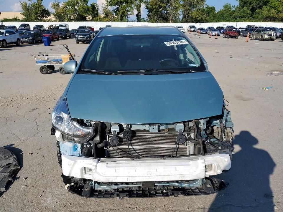 64108706 :رقم المزاد ، JTDZN3EU0FJ031290 vin ، 2015 Toyota Prius V مزاد بيع