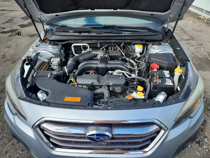 64590536 :رقم المزاد ، 4S4BSAHC9J3393953 vin ، 2018 Subaru Outback مزاد بيع