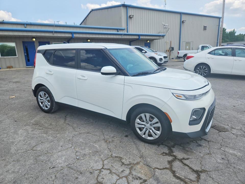 63689606 :رقم المزاد ، KNDJ23AU9N7174603 vin ، 2022 Kia Soul مزاد بيع