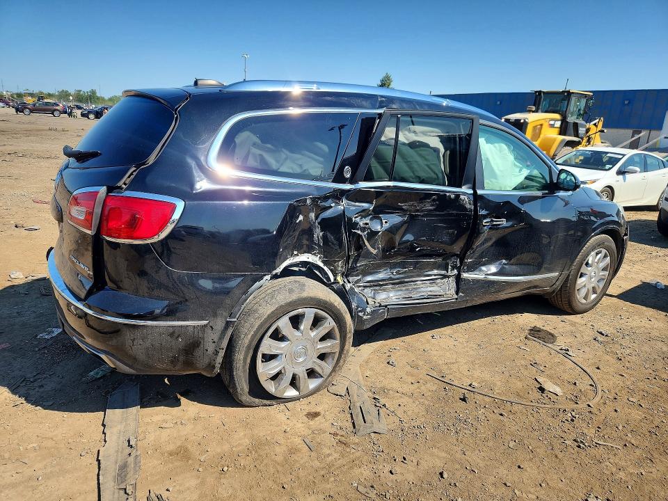 63558426 :رقم المزاد ، 5GAKRBKD2HJ322916 vin ، 2017 Buick Enclave مزاد بيع