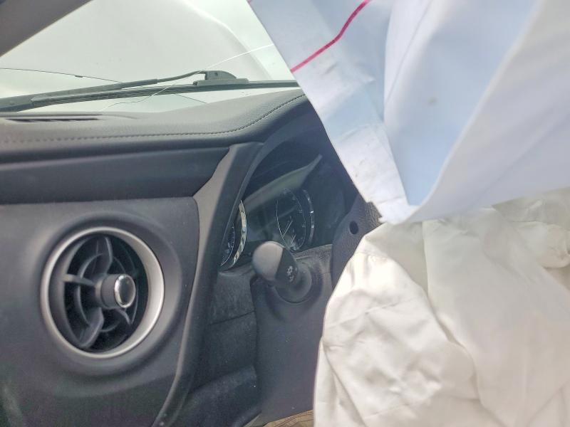Продаж на аукціоні авто 2018 Toyota Corolla, vin: 2T1BURHE6JC082602, номер лоту: 65097386