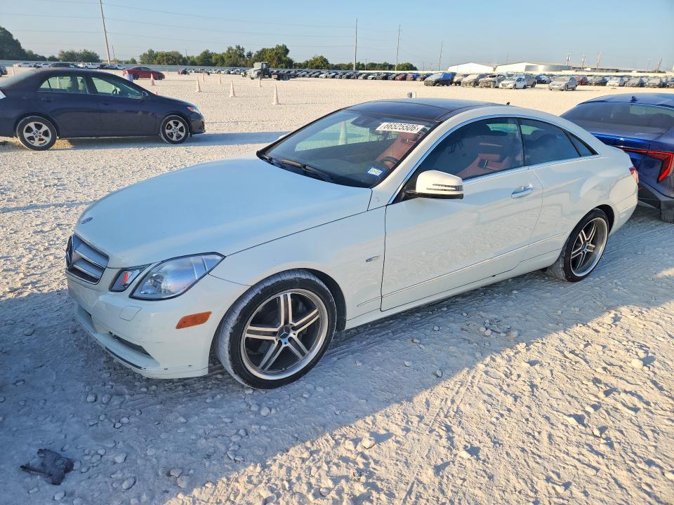 Продажа на аукционе авто 2012 Mercedes-benz E, vin: WDDKJ5KB6CF160859, номер лота: 66525506