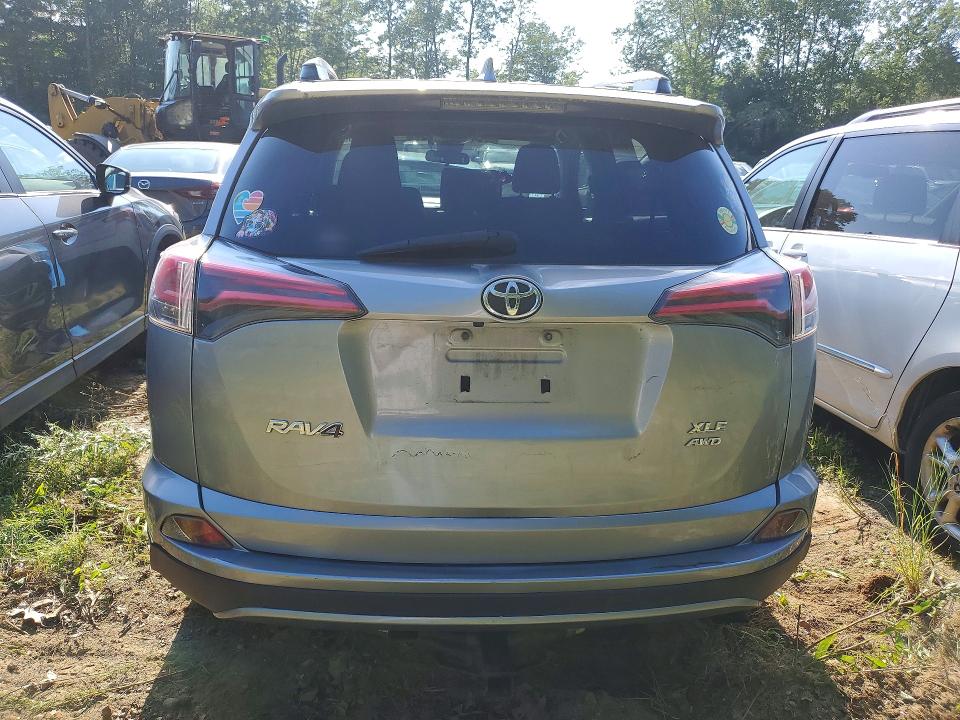 Aukcja sprzedaży 2018 Toyota Rav4, vin: JTMRFREV8JJ229892, numer aukcji: 64473056
