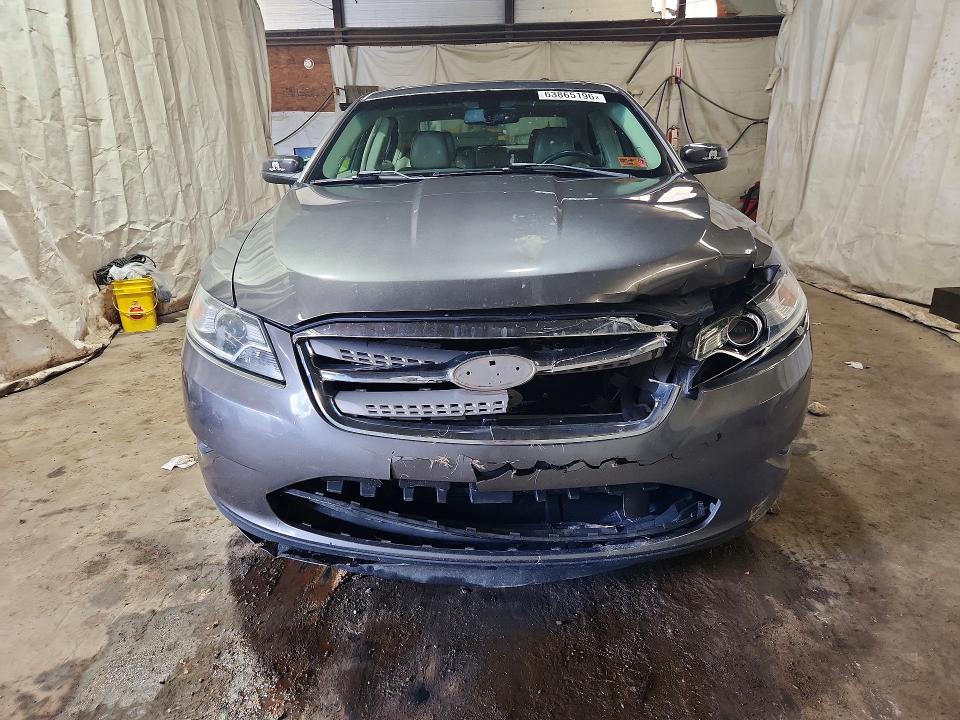 63865196 :رقم المزاد ، 1FAHP2EW5CG129019 vin ، 2012 Ford Taurus مزاد بيع